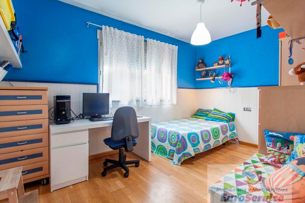 Alquiler de chalet en Chiva