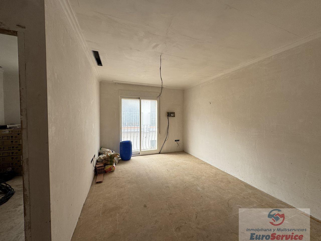 For sale of flat in Puçol