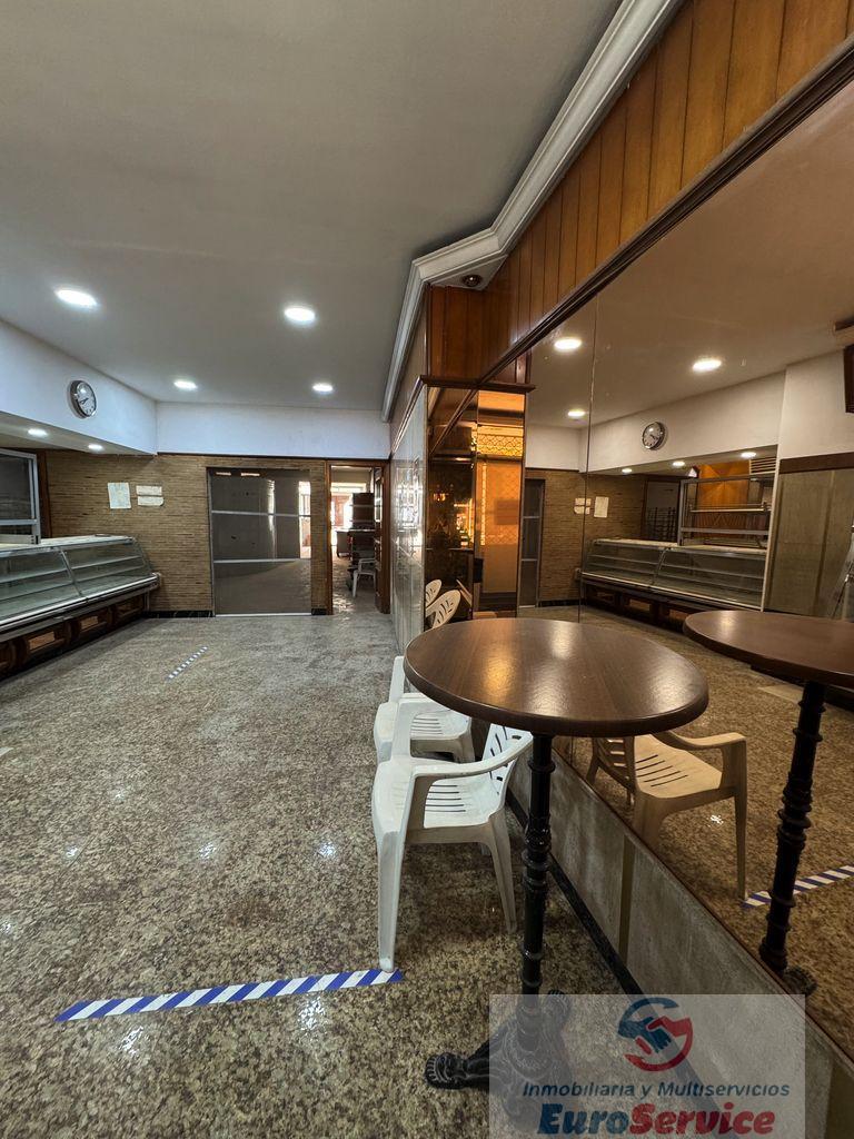 For sale of commercial in Massamagrell