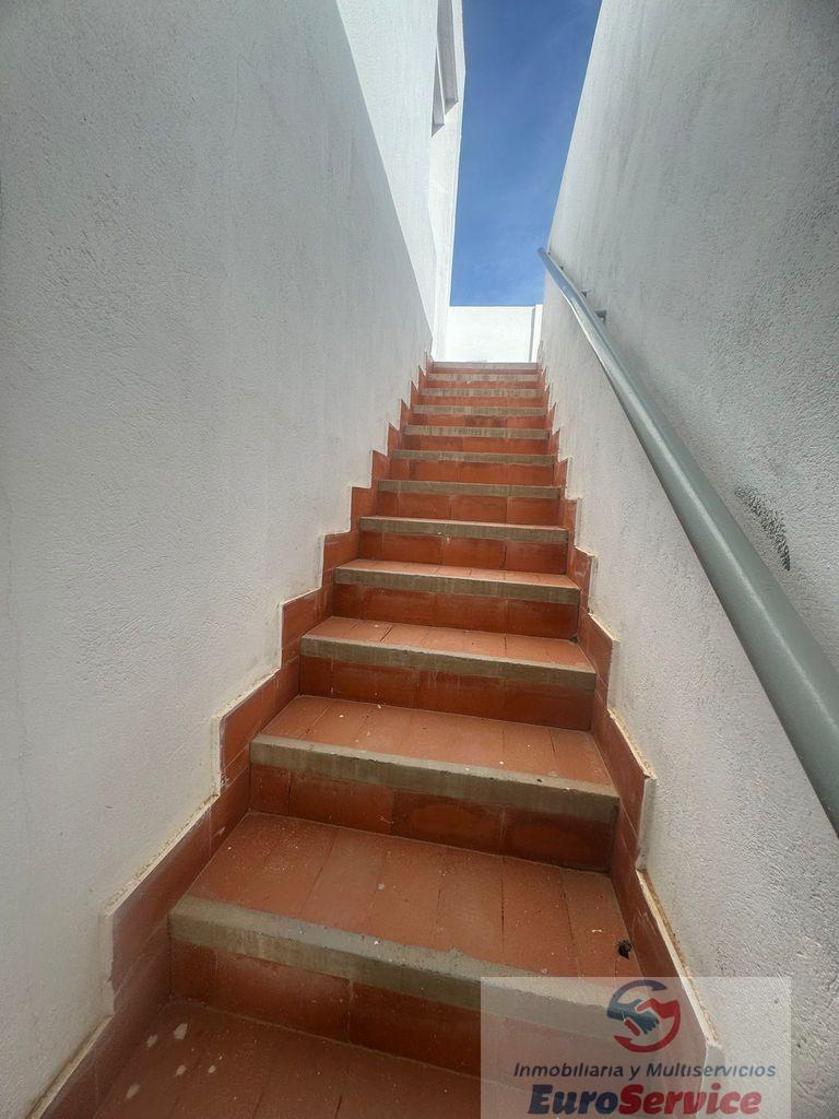 For sale of chalet in Villar del Arzobispo