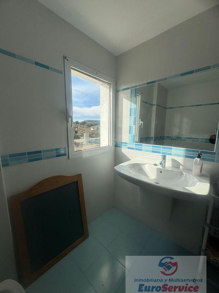 For sale of chalet in Villar del Arzobispo