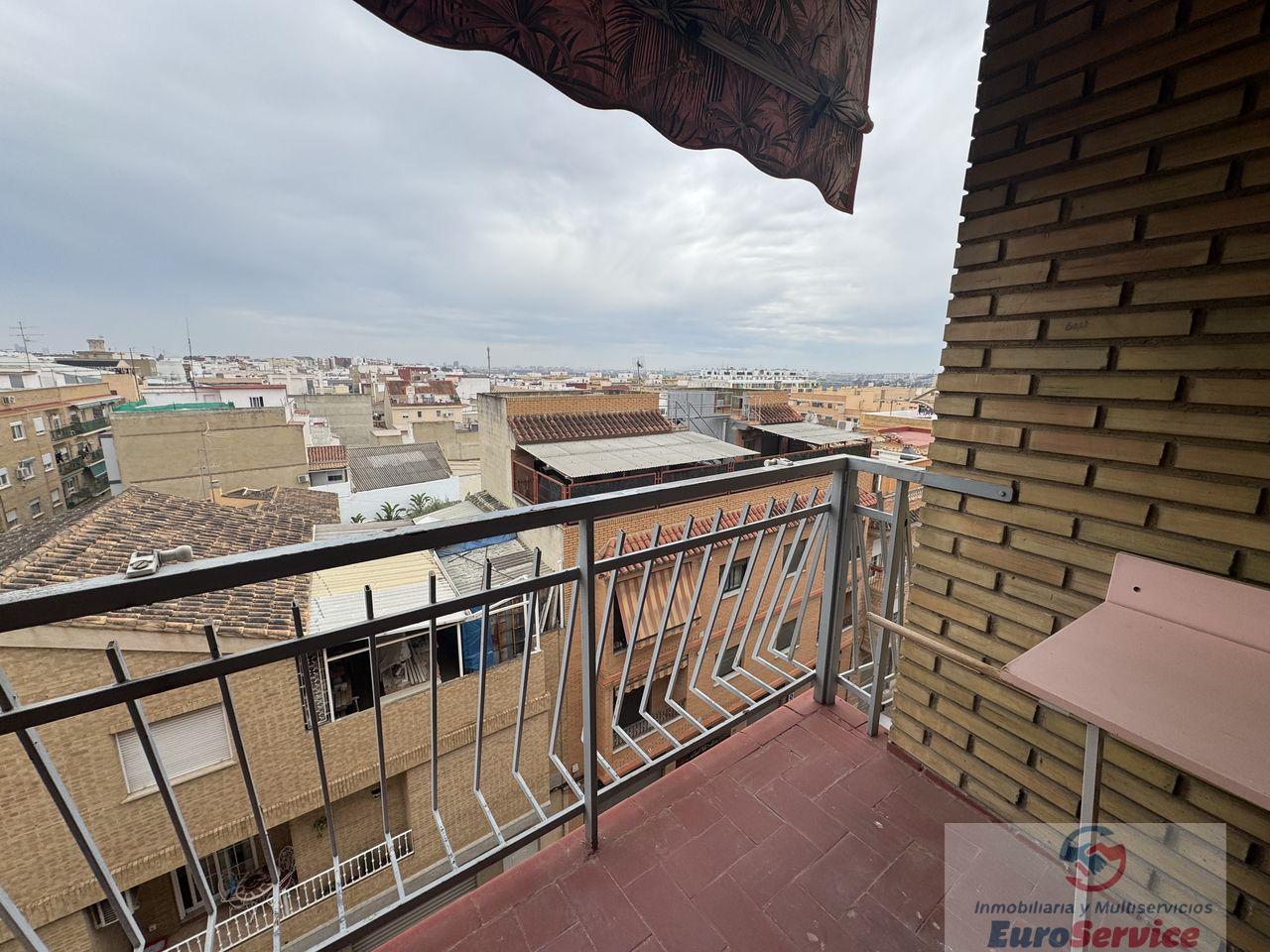 For rent of flat in Paterna