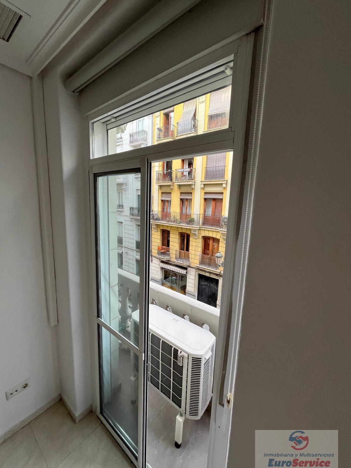 For rent of apartment in Valencia