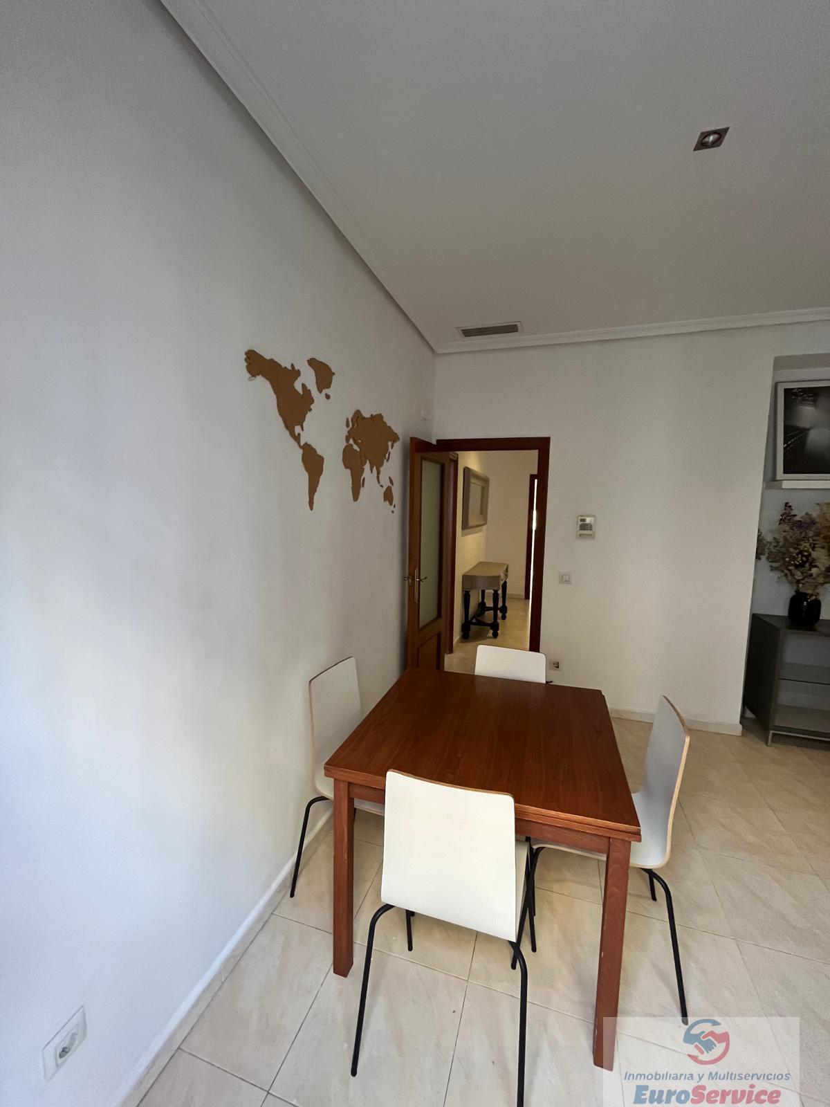 For rent of apartment in Valencia