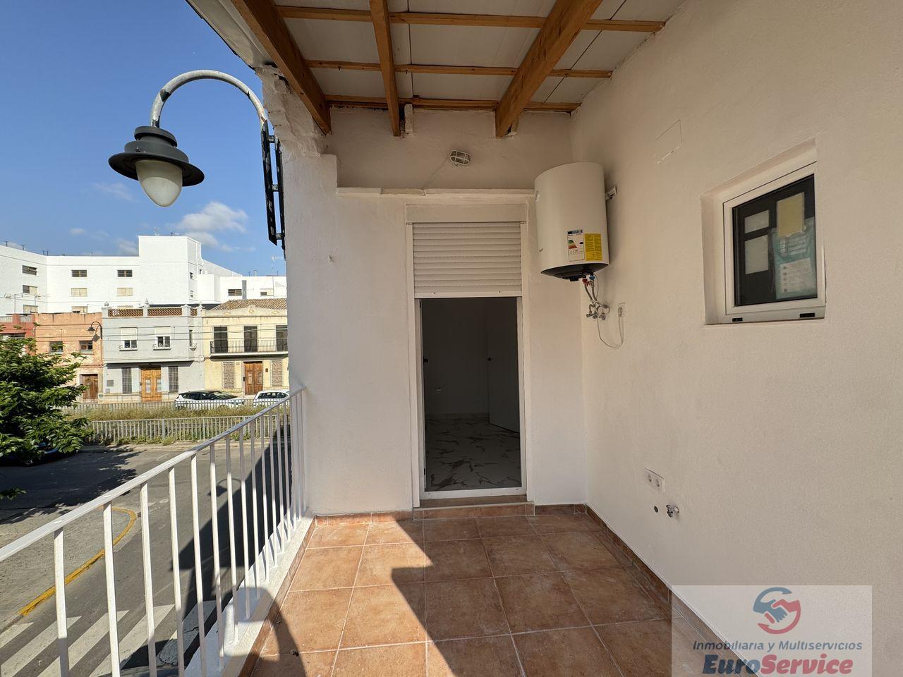For sale of flat in Massamagrell