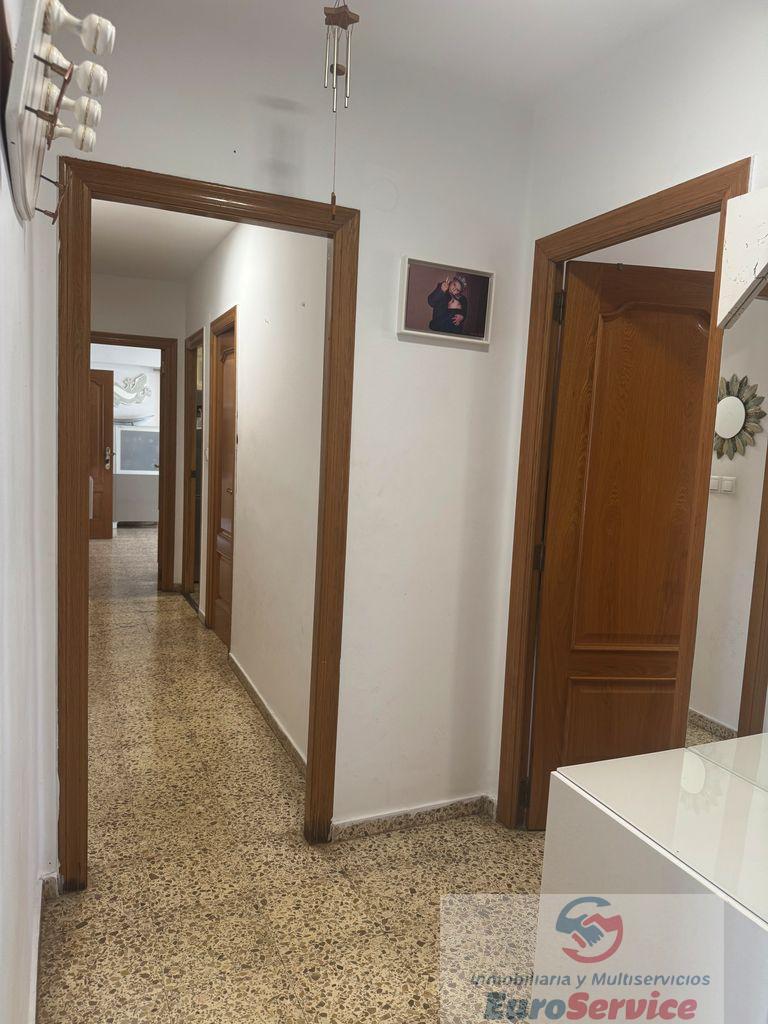 For sale of flat in Paterna