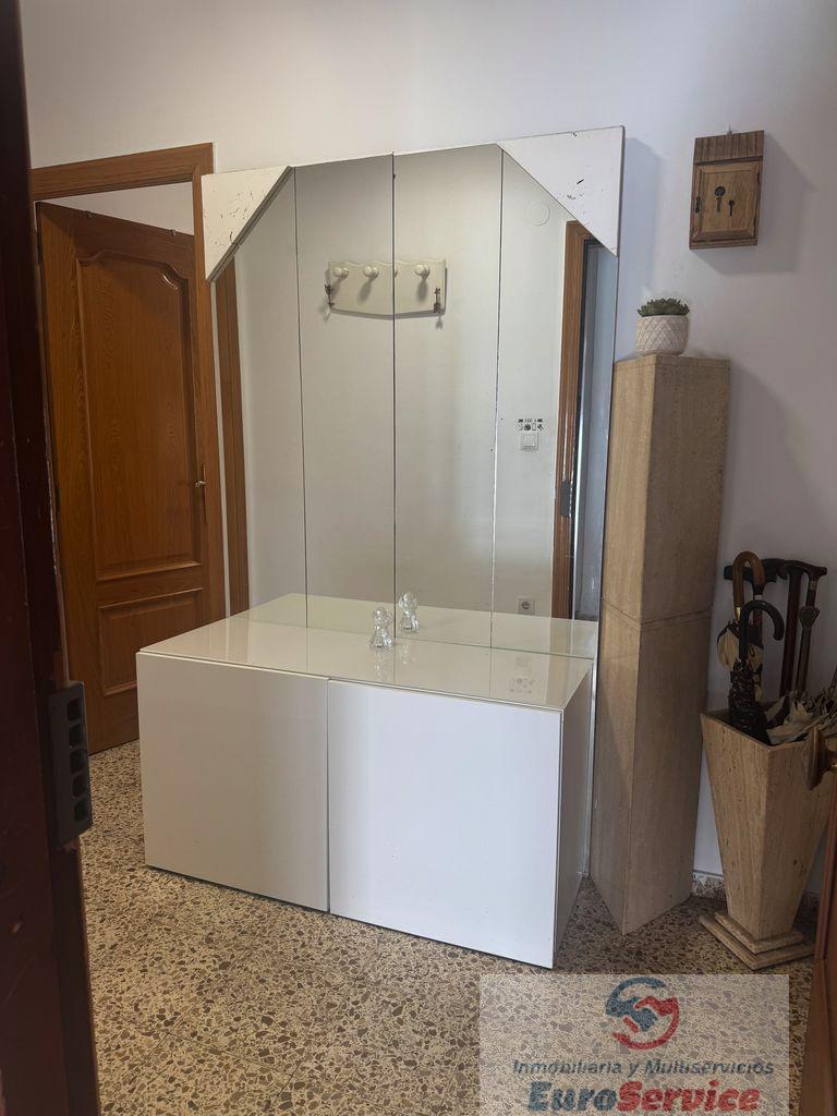 For sale of flat in Paterna