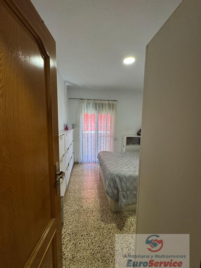 For sale of flat in Paterna