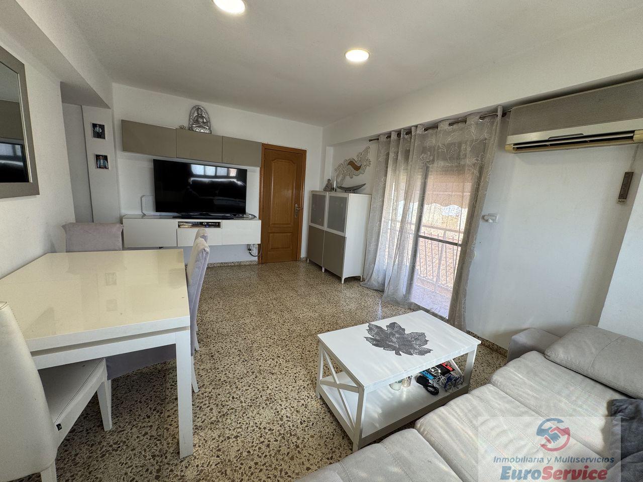 For sale of flat in Paterna