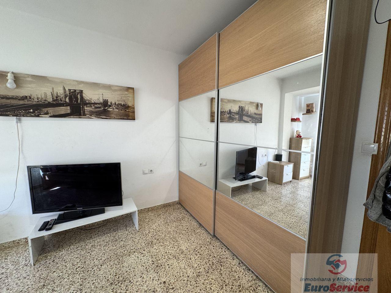 For sale of flat in Paterna