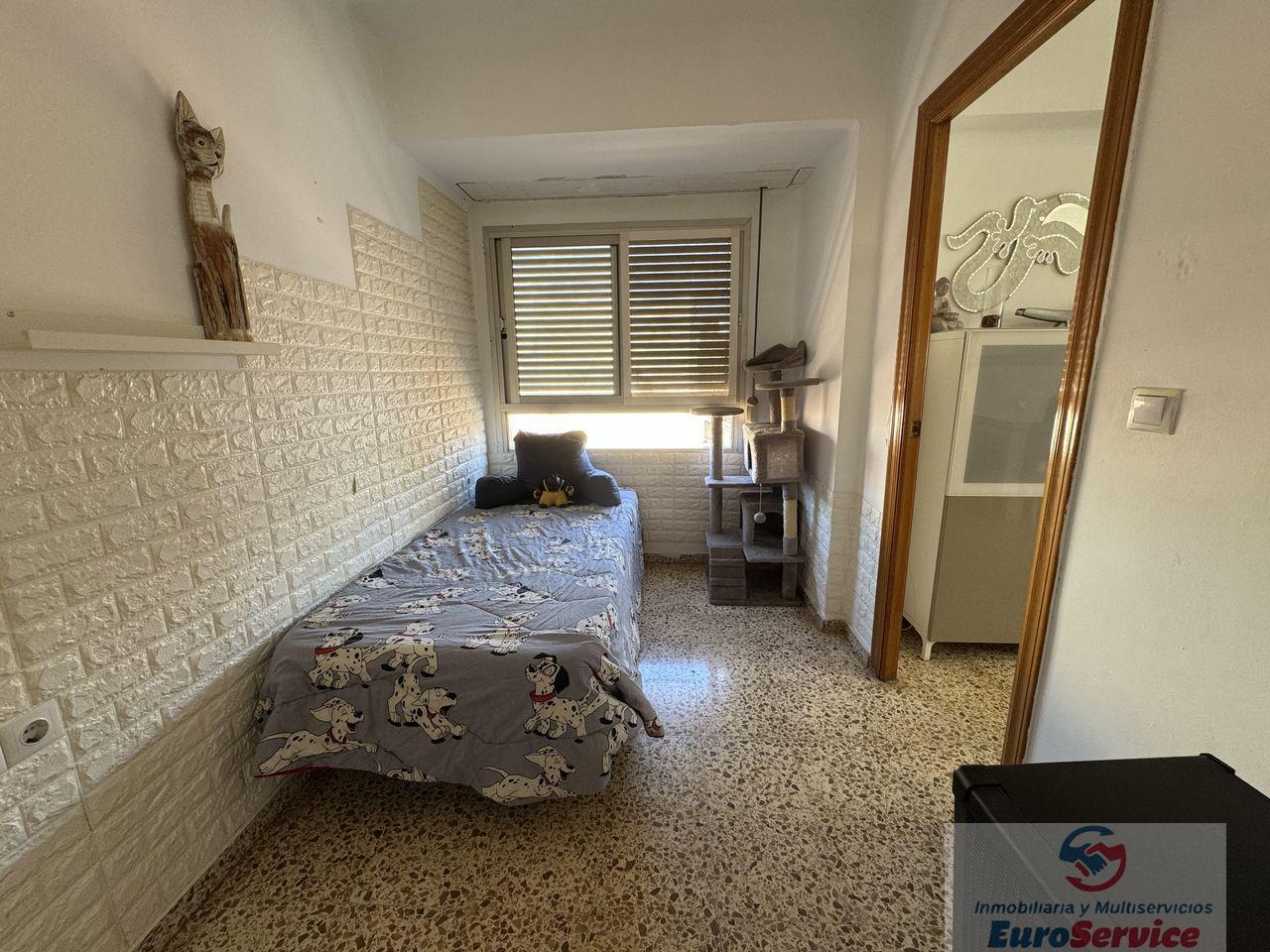 For sale of flat in Paterna