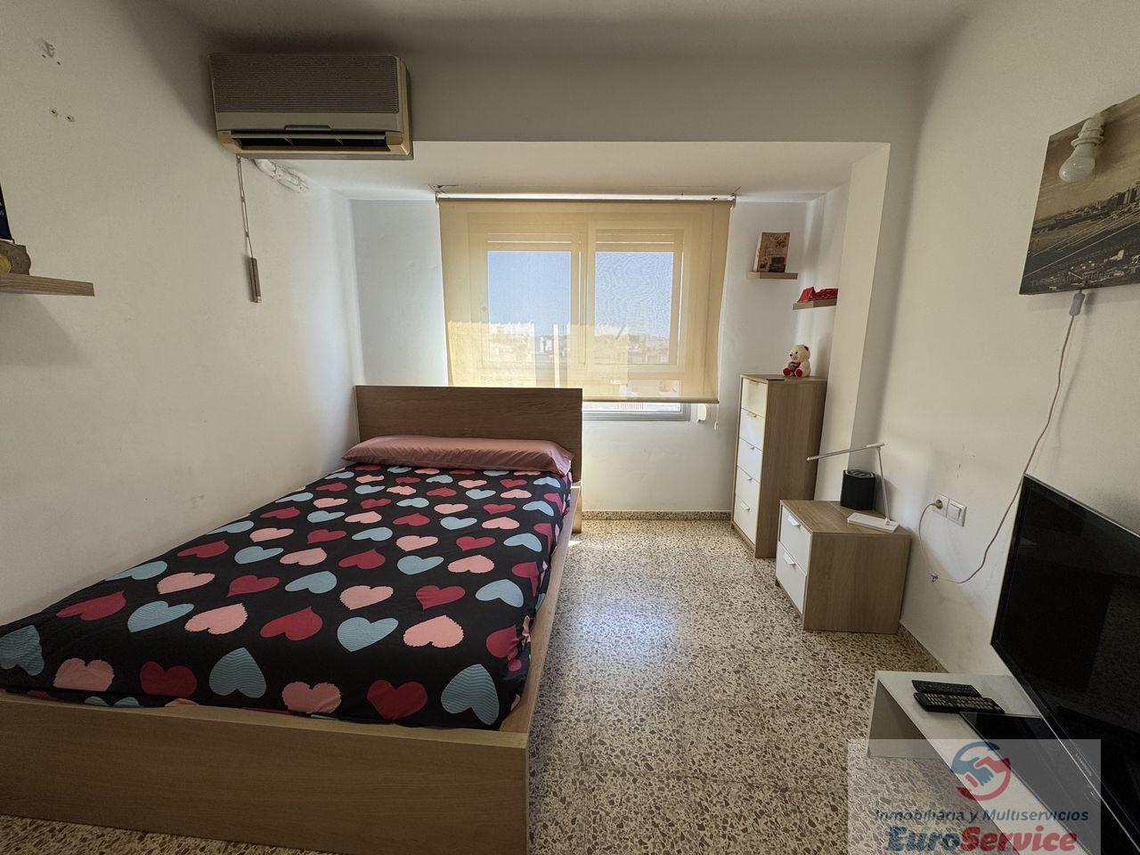 For sale of flat in Paterna