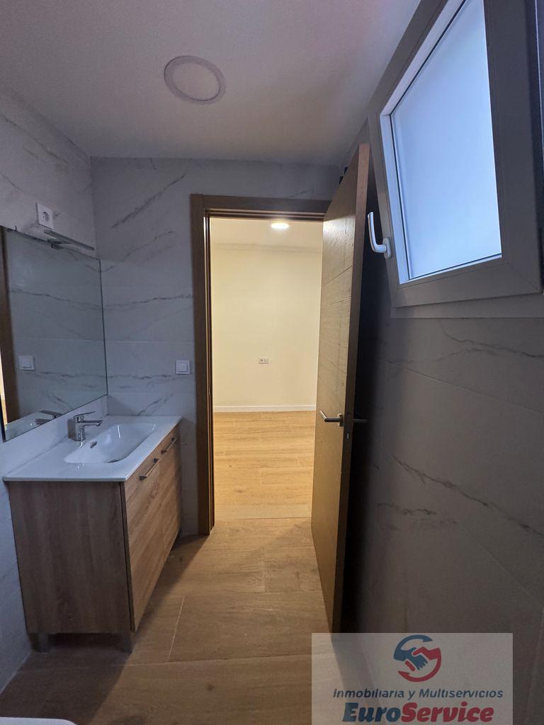 For sale of house in Puerto de Sagunto