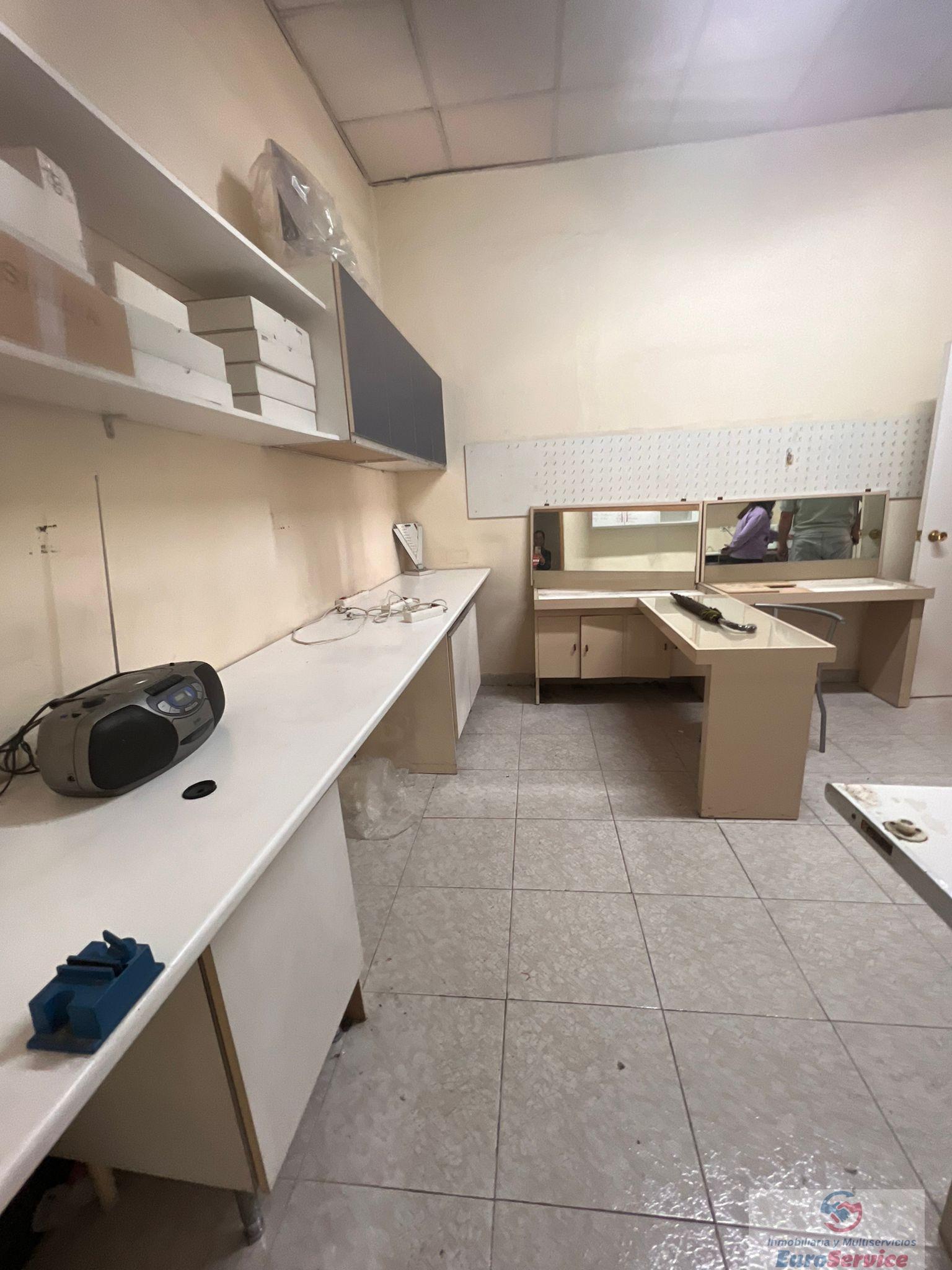 Alquiler de local en Valencia