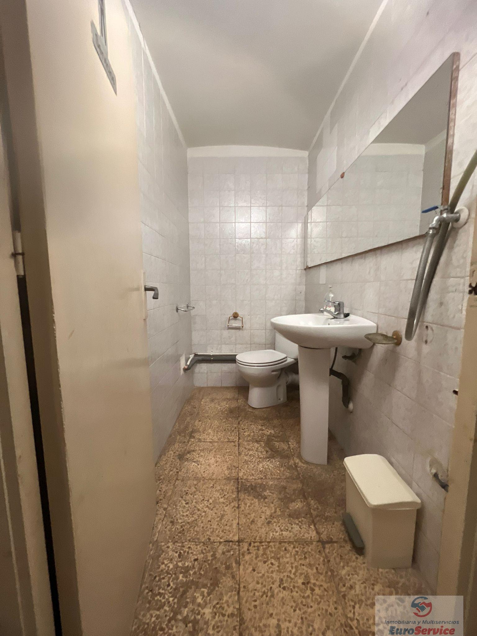 Alquiler de local en Valencia