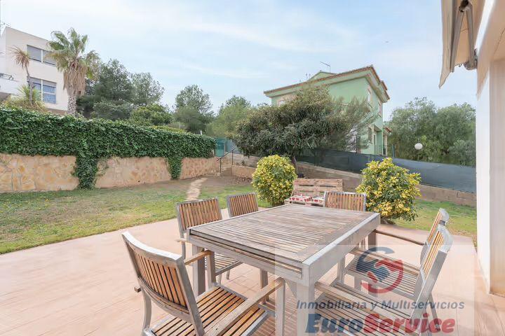 Alquiler de chalet en Valencia