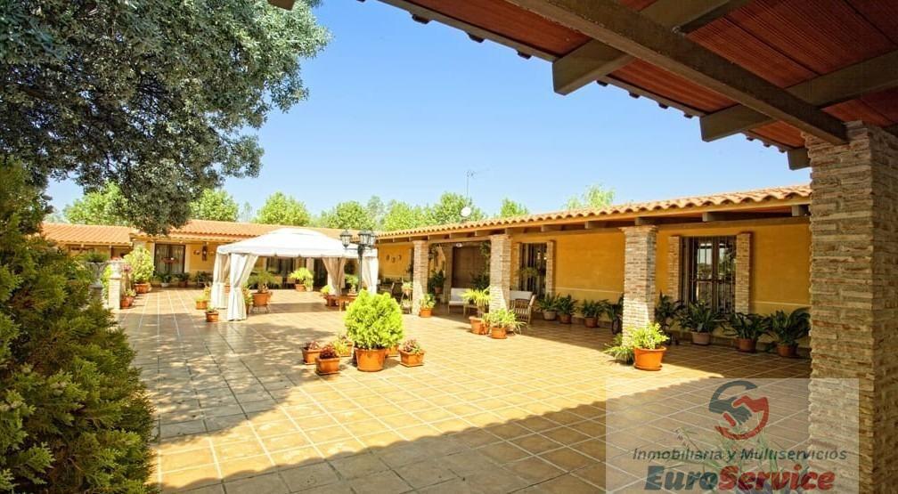 Venta de finca rústica en Ajalvir