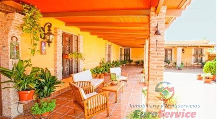 Venta de finca rústica en Ajalvir