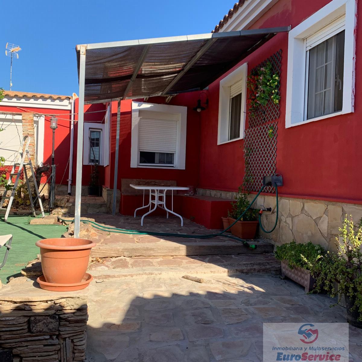 For sale of chalet in Náquera