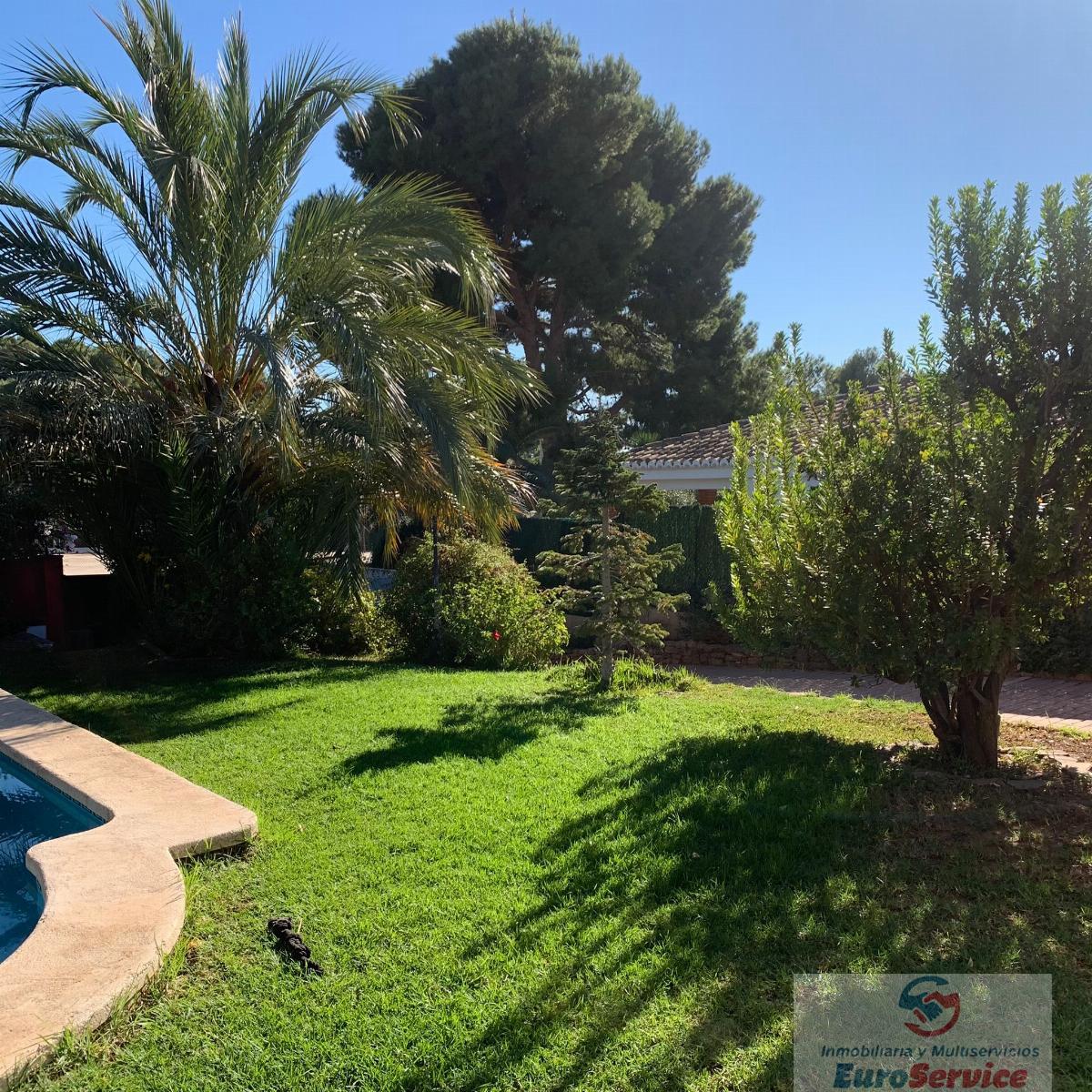 For sale of chalet in Náquera