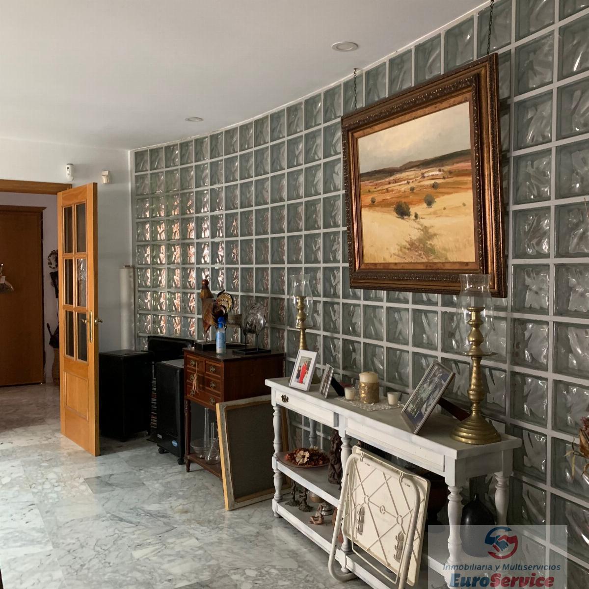For sale of chalet in Náquera