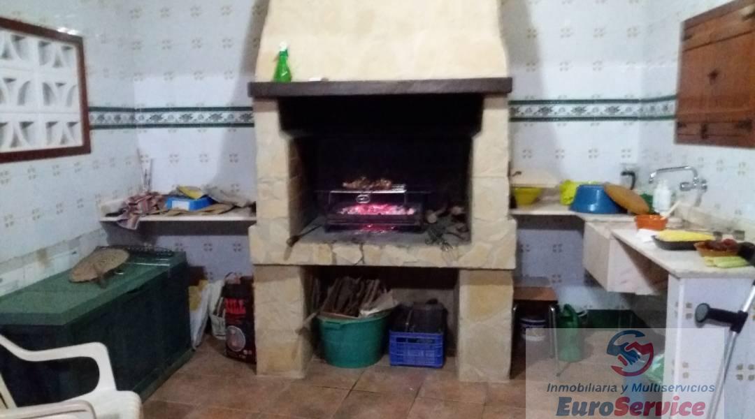For sale of chalet in Chiva