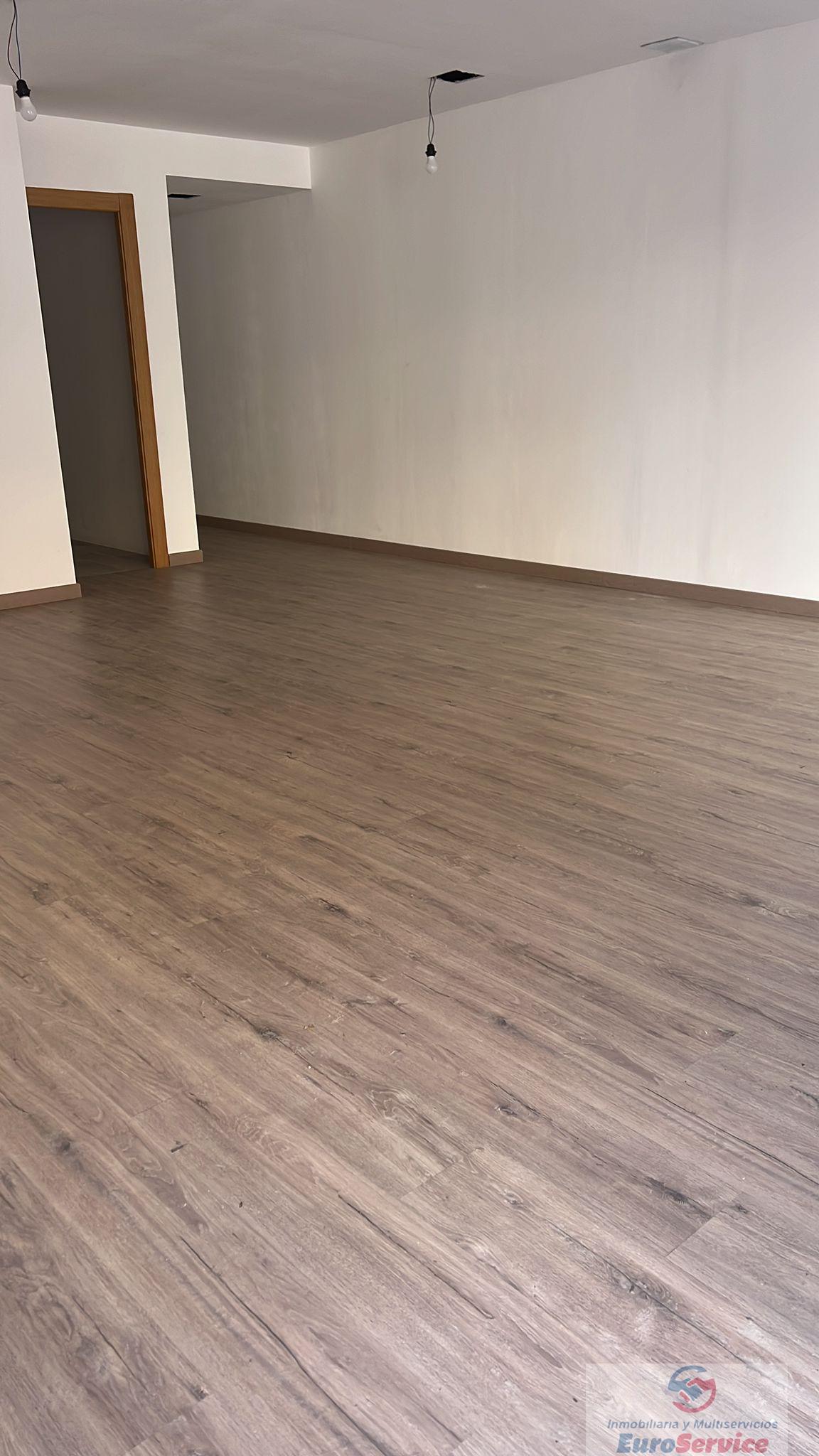 For sale of commercial in Alicante