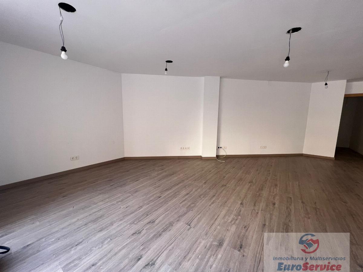 For sale of commercial in Alicante