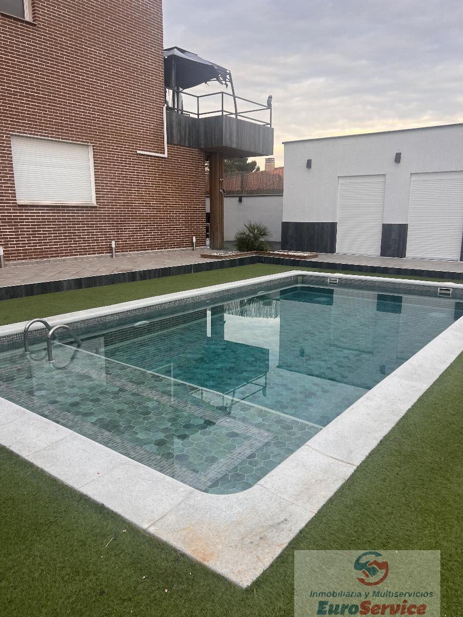 Piscina