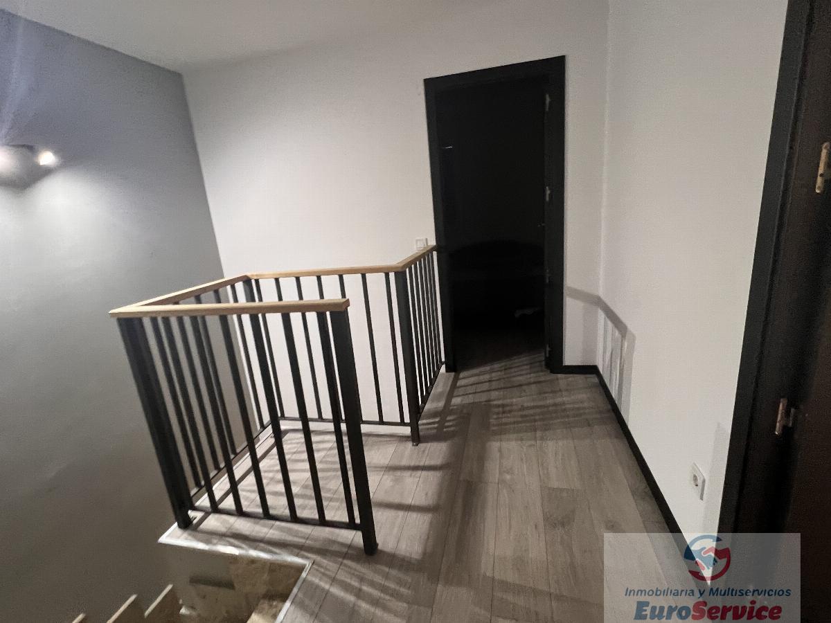 Venta de chalet en Erustes