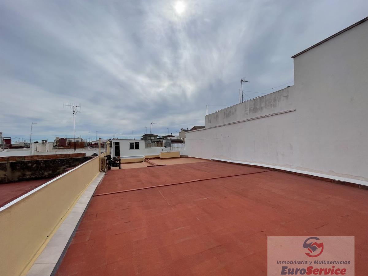 For sale of house in Massamagrell