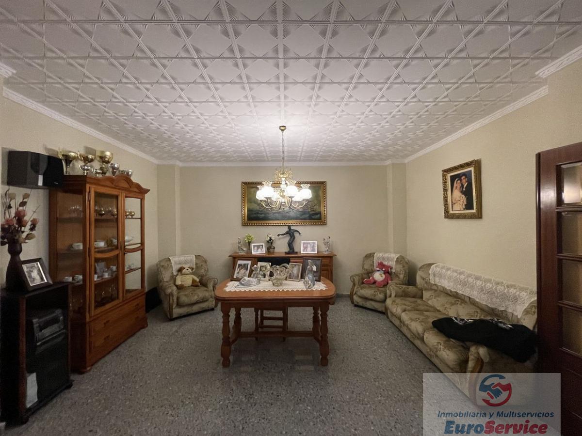 For sale of house in Massamagrell