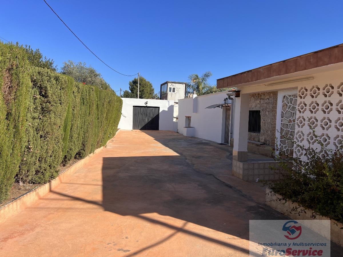 For sale of chalet in Moncada