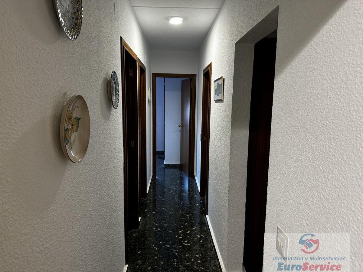 For sale of flat in La Pobla de Farnals