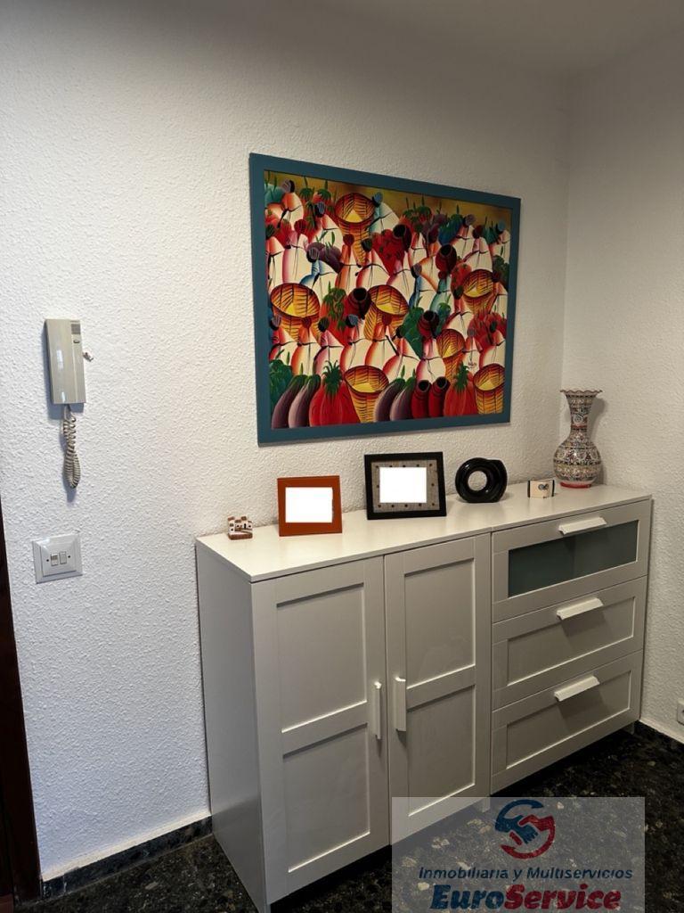 For sale of flat in La Pobla de Farnals