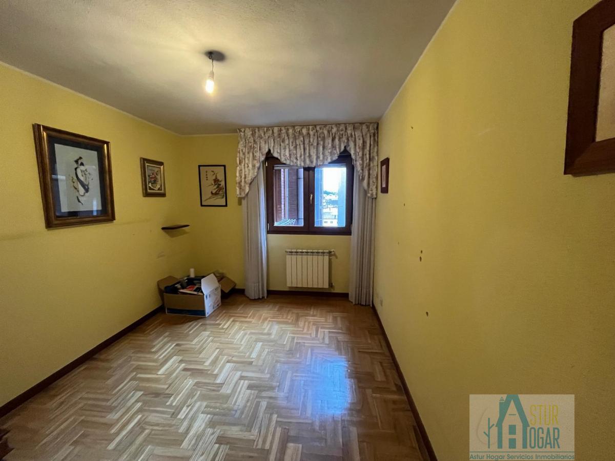 For sale of flat in Avilés Concejo