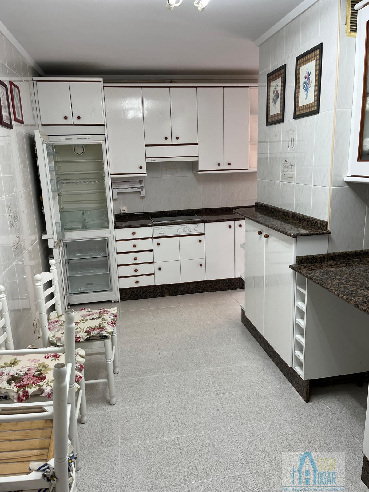 Venta de piso en Avilés Concejo