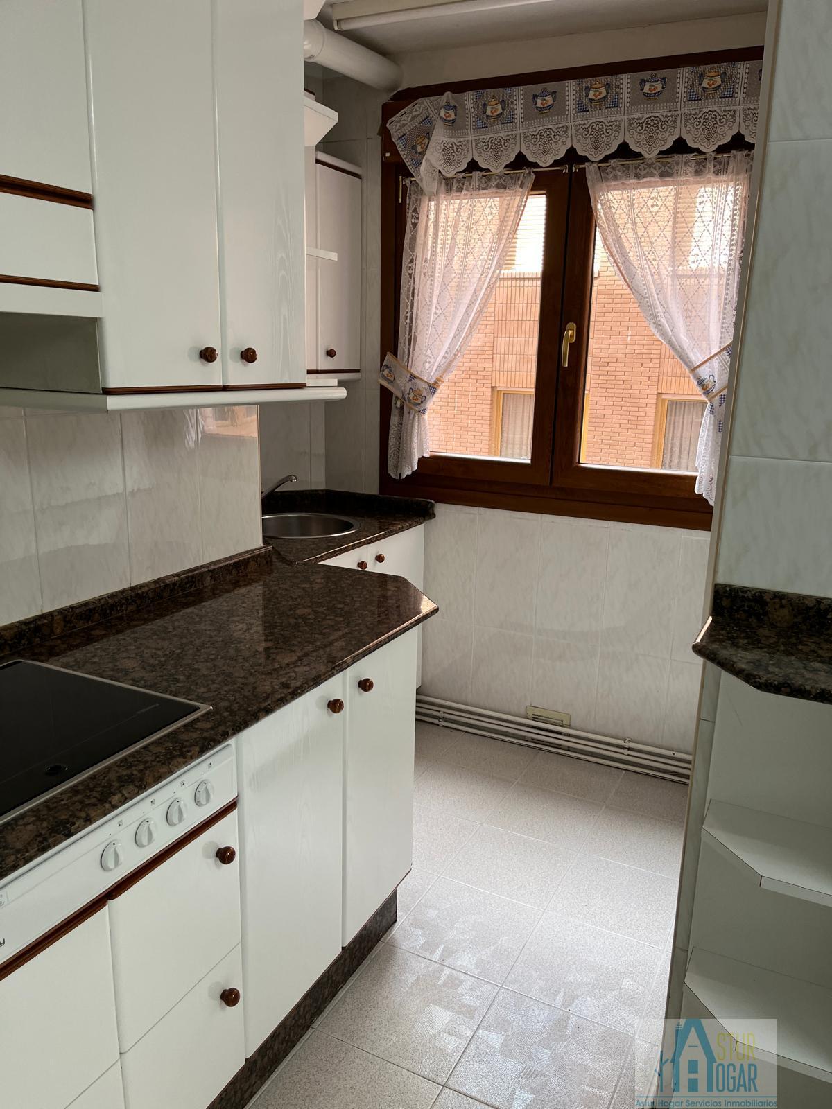 For sale of flat in Avilés Concejo