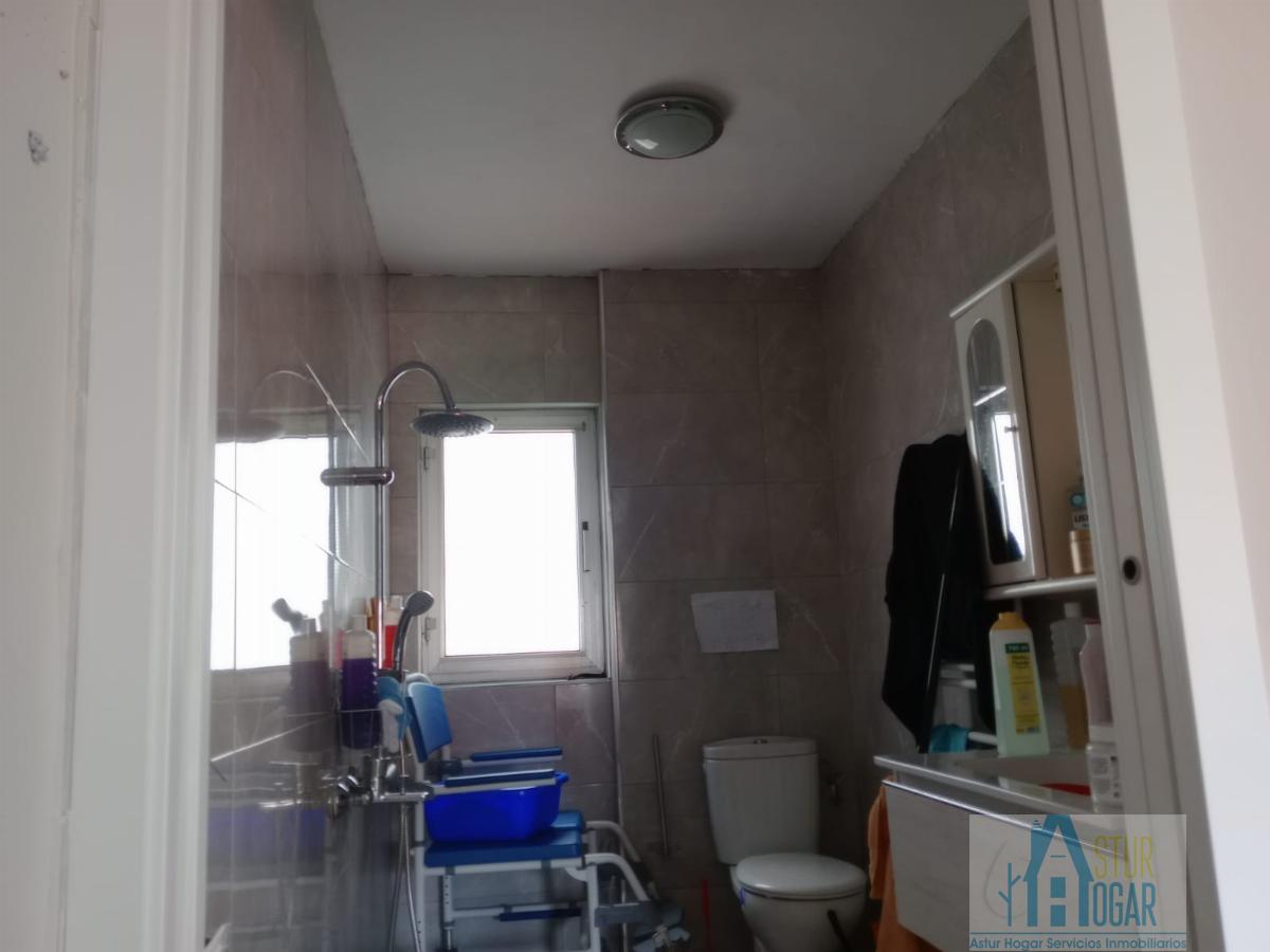 For sale of flat in Oviedo