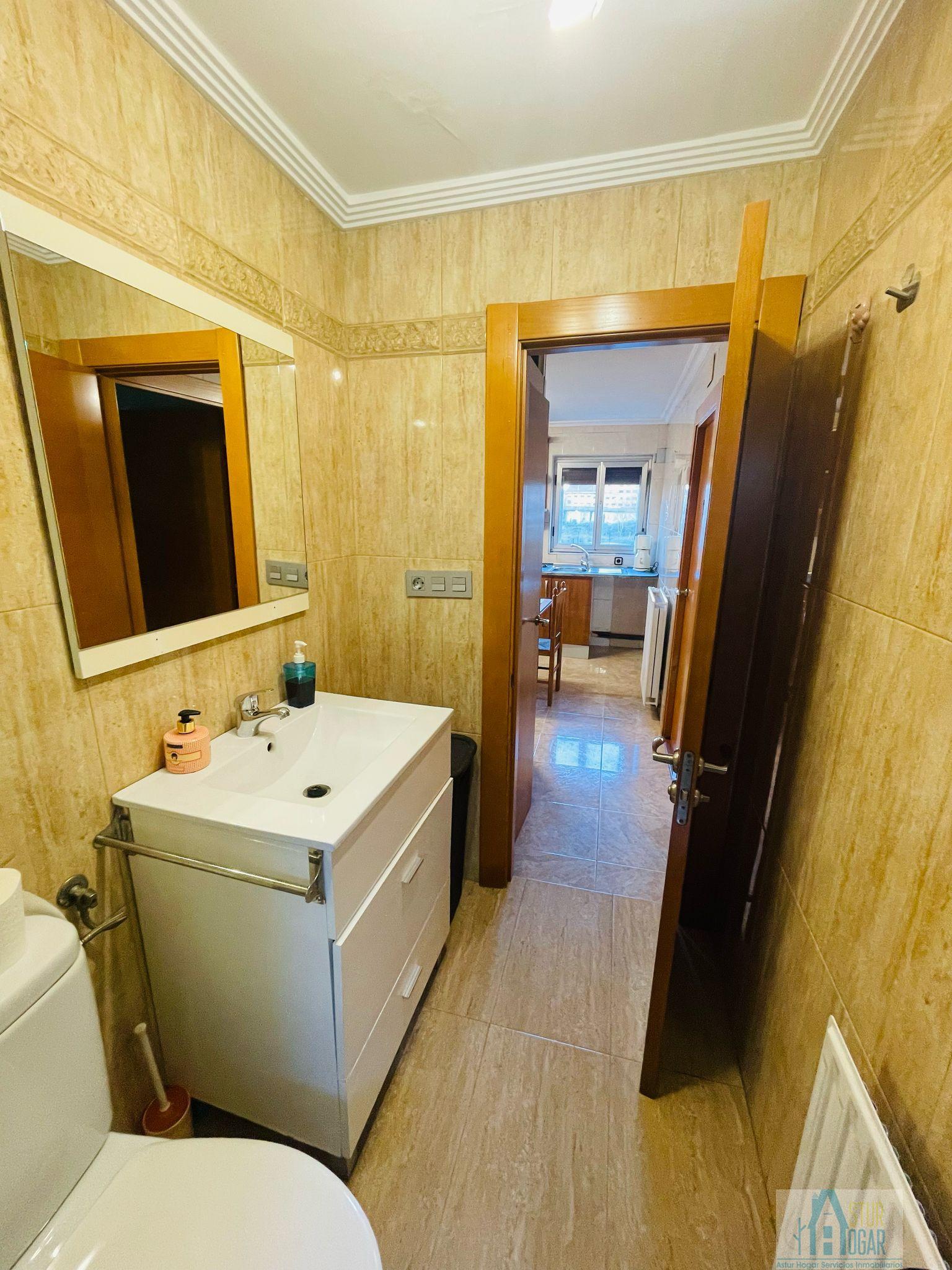 For rent of flat in San Martín del Rey Aurelio