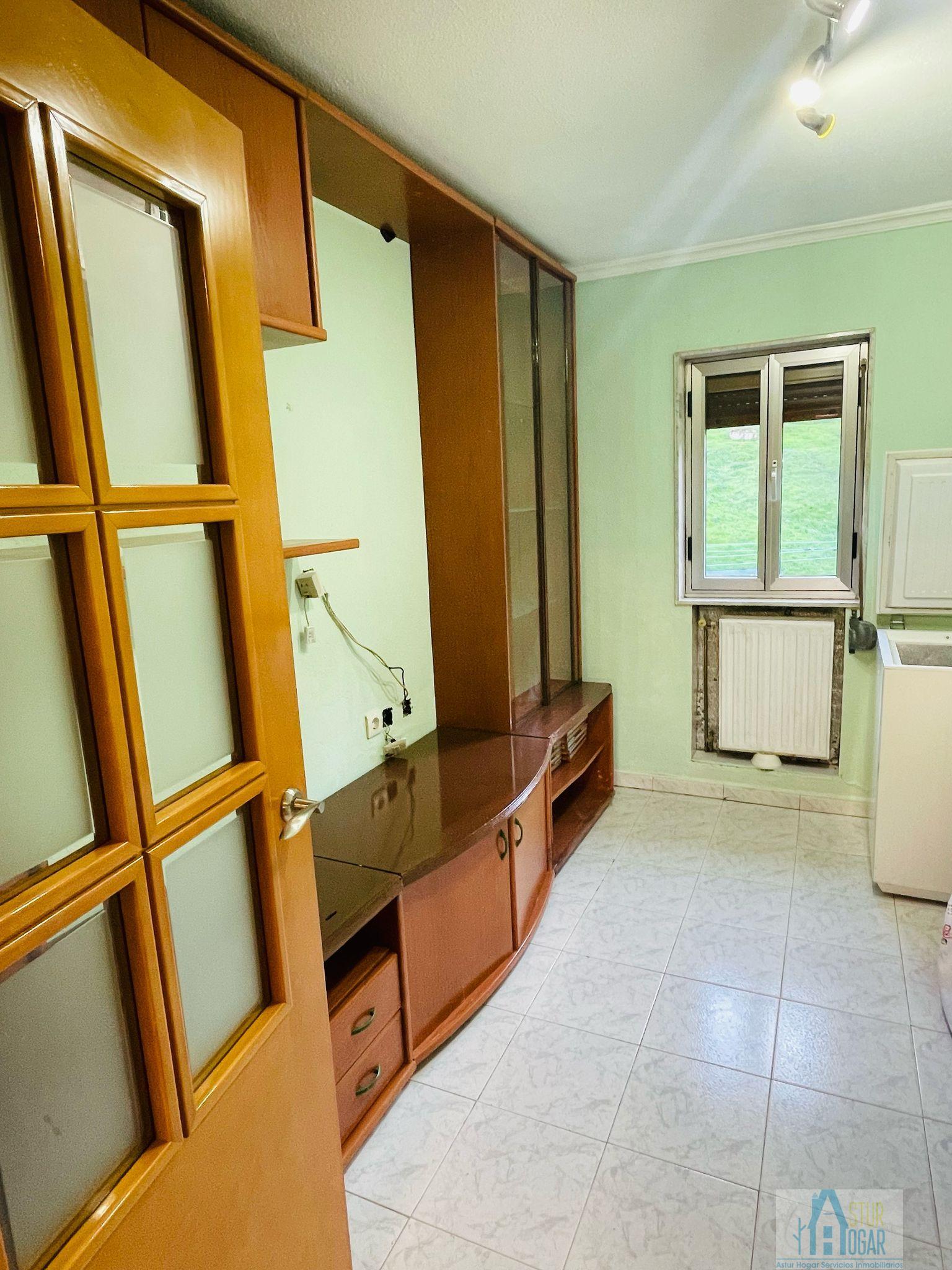 For rent of flat in San Martín del Rey Aurelio