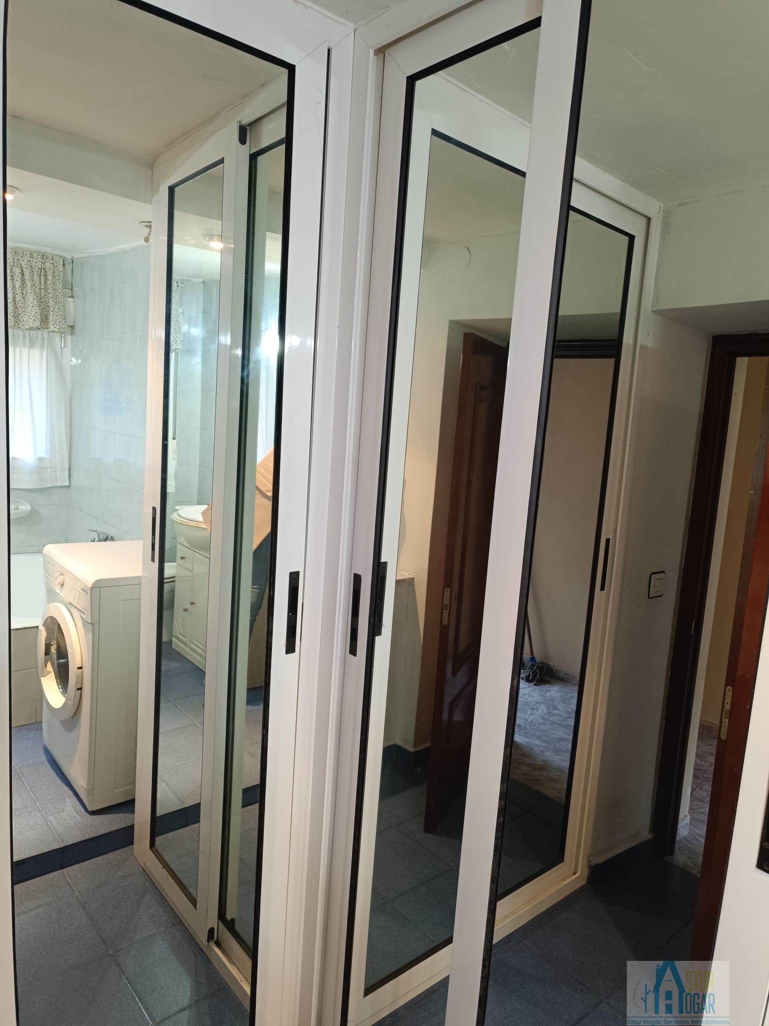 For sale of flat in Lena