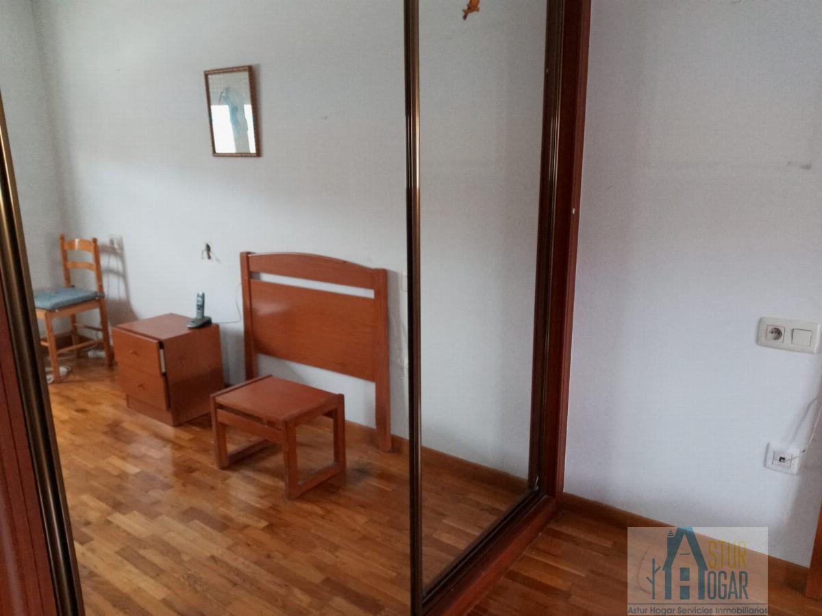 For sale of flat in Oviedo