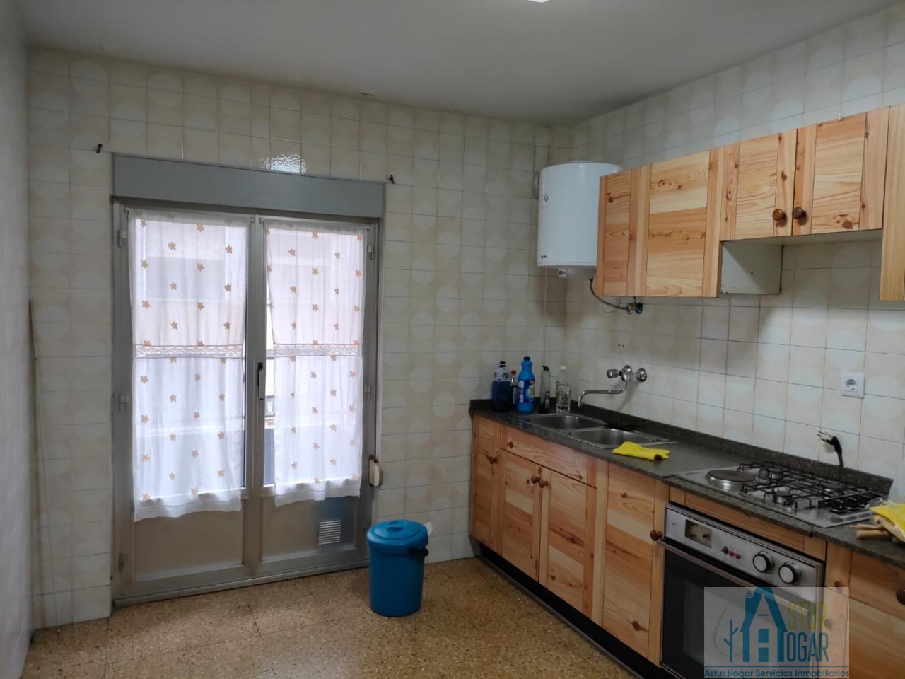 Venta de piso en Avilés Concejo