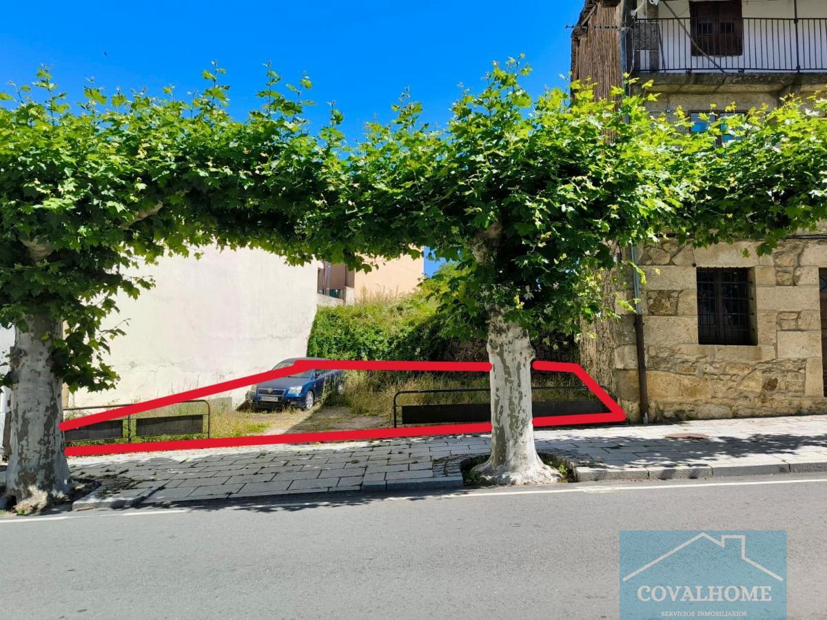 For sale of land in Candelario