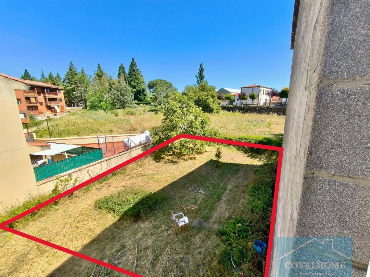 For sale of land in Candelario