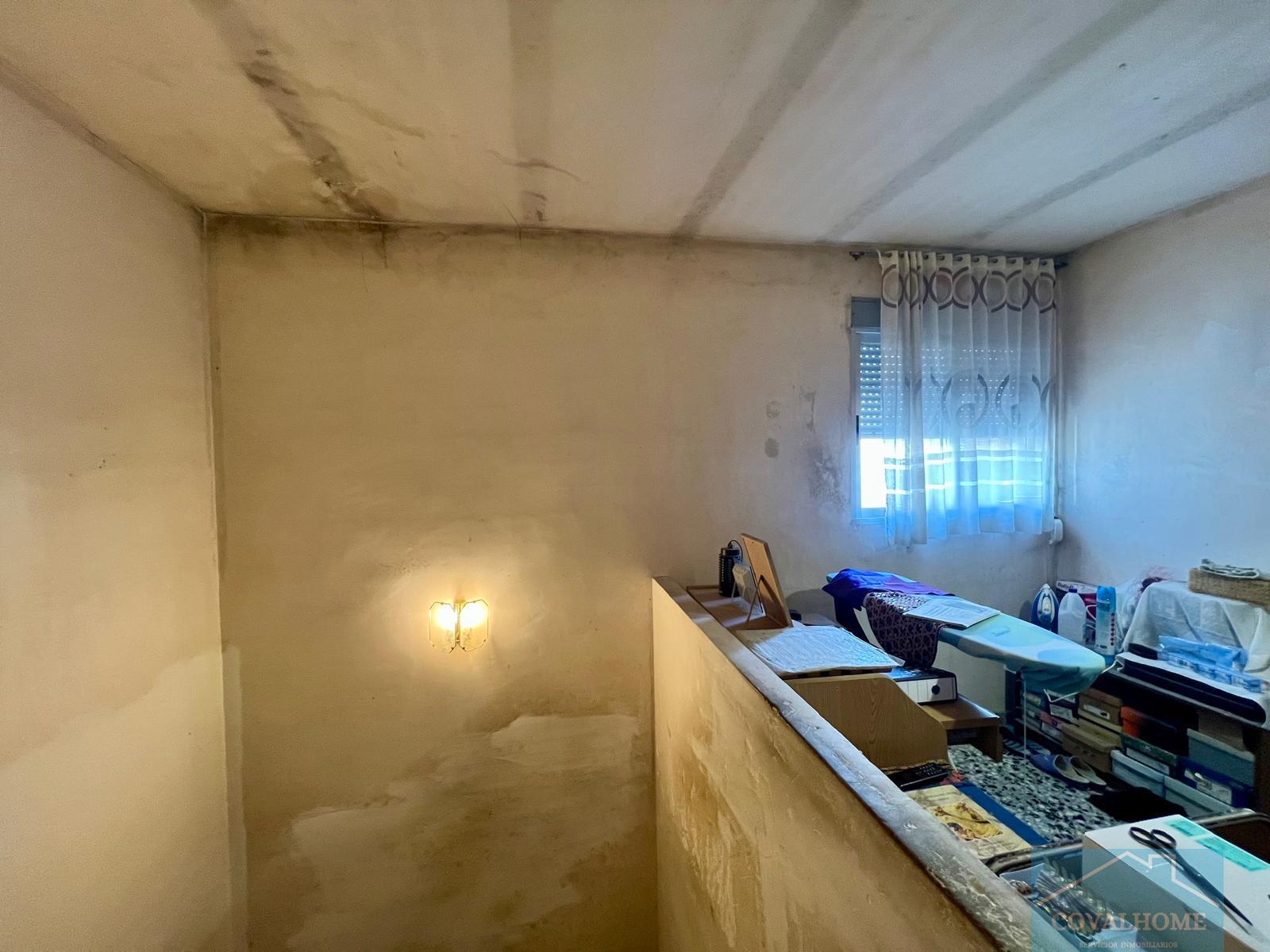 For sale of house in Valencia