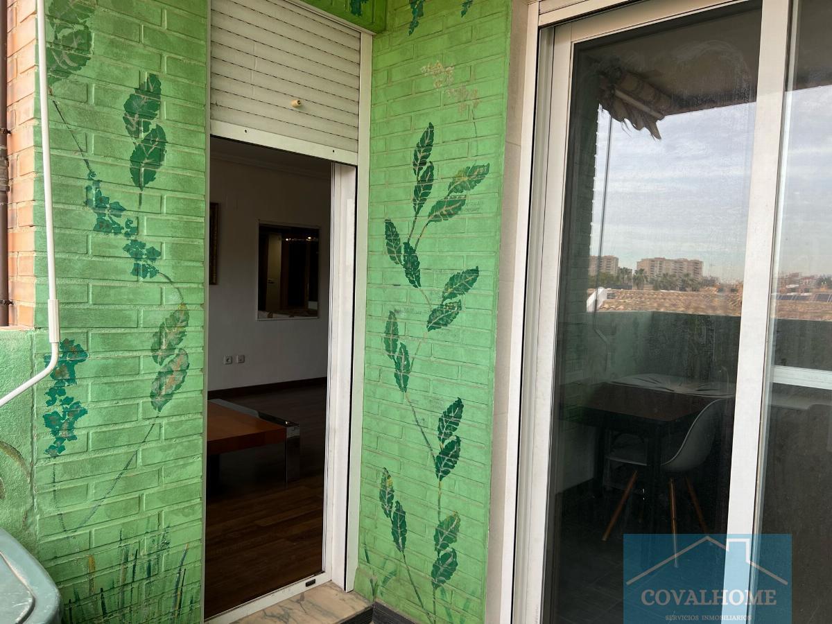 For sale of flat in Xirivella