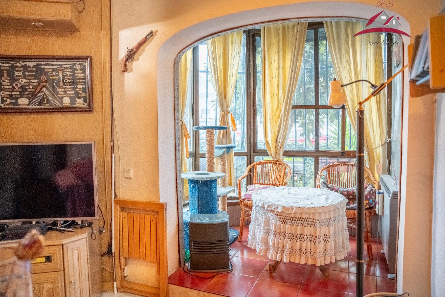 For sale of apartment in Madrid