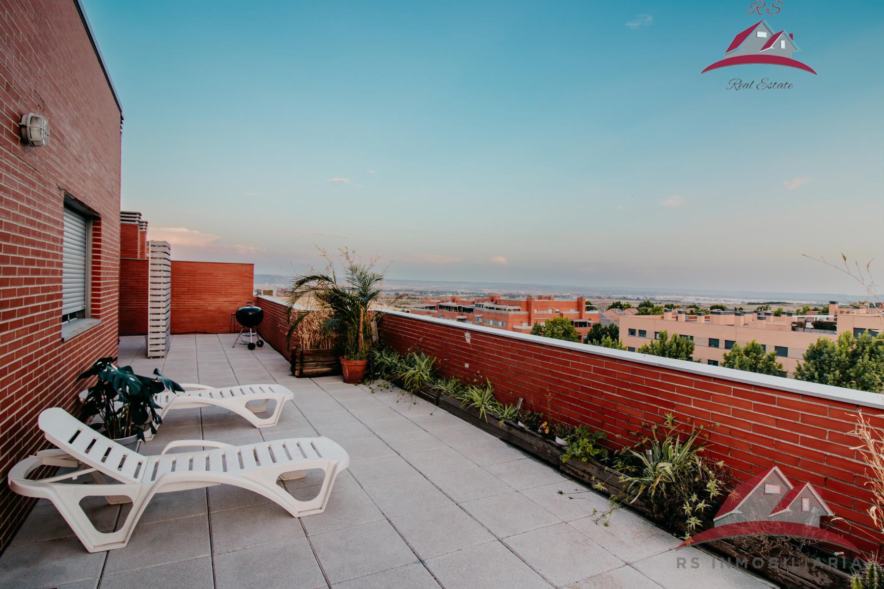 For sale of penthouse in Paracuellos de Jarama